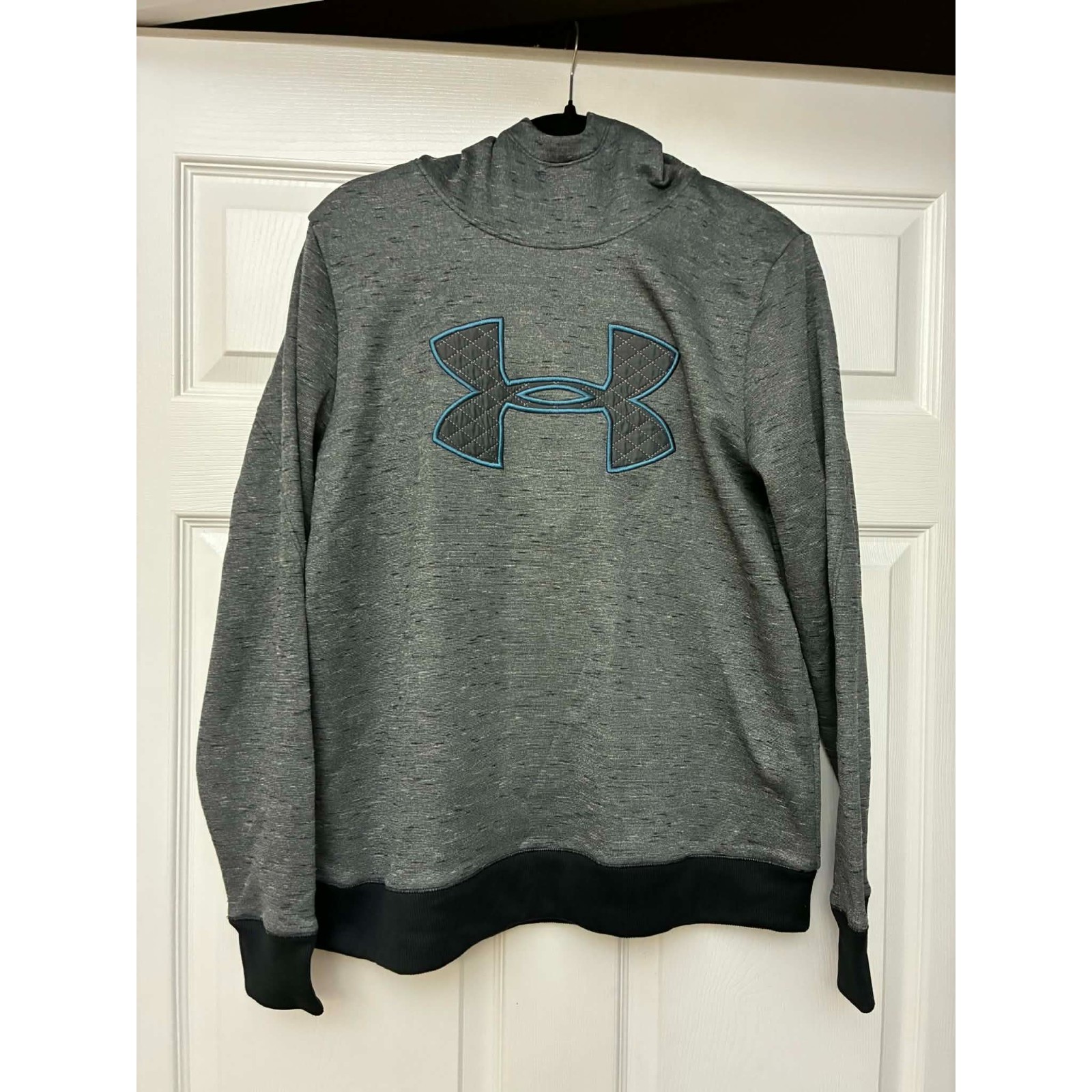 Under Armour Coldgear Women’s Hoodie Lg Gray Logo Pullover Sweatshirt Nwt